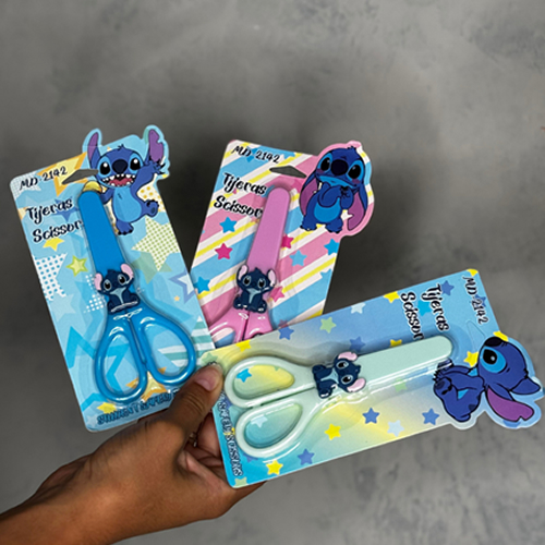 Tesoura Infantil Stitch & Lilo Desenho Animado Filme Personagem Escola Papelaria Fofinha